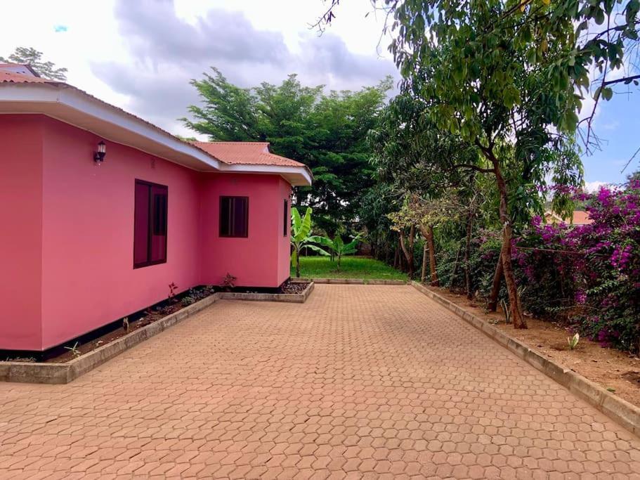 Bungalow X Garten & Terrasse X Wlan X Europaeisch Moshi Zewnętrze zdjęcie